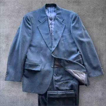 컨디션 최상 온워드의 SUIVI Marzotto 원단 남성용 정장 세트