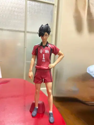 하이큐 쿠로오 테츠로 피규어