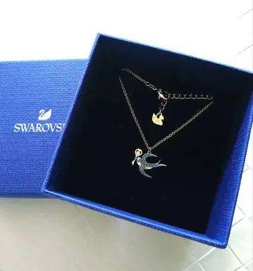 스와로브스키 새상품 제비 목걸이 Swarovski