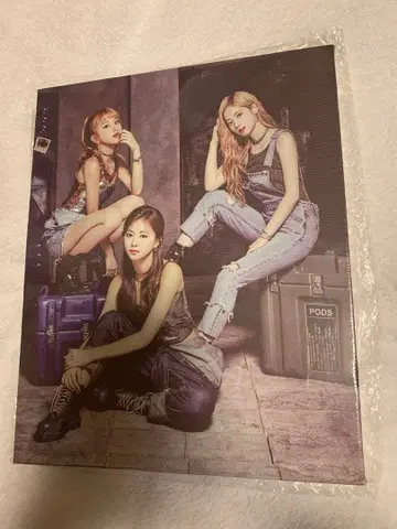 다현 & 채영 & 쯔위 아트 보드 C