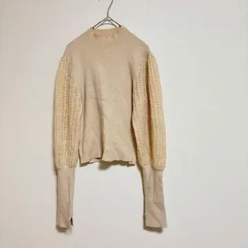 [ 릴리 브라운 ] 울 퍼프 슬리브 니트 하이넥 모헤어 크롭 기장