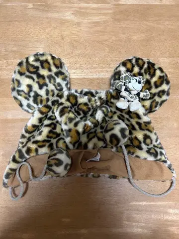 디즈니 레오파드 무늬 팬캡