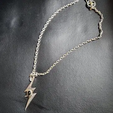 퍼스트 애로우즈