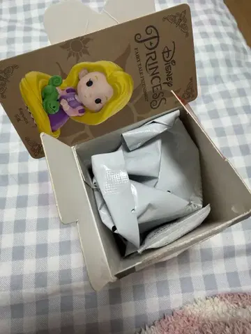 POP MART 디즈니 프린세스 라푼젤 미니 피규어