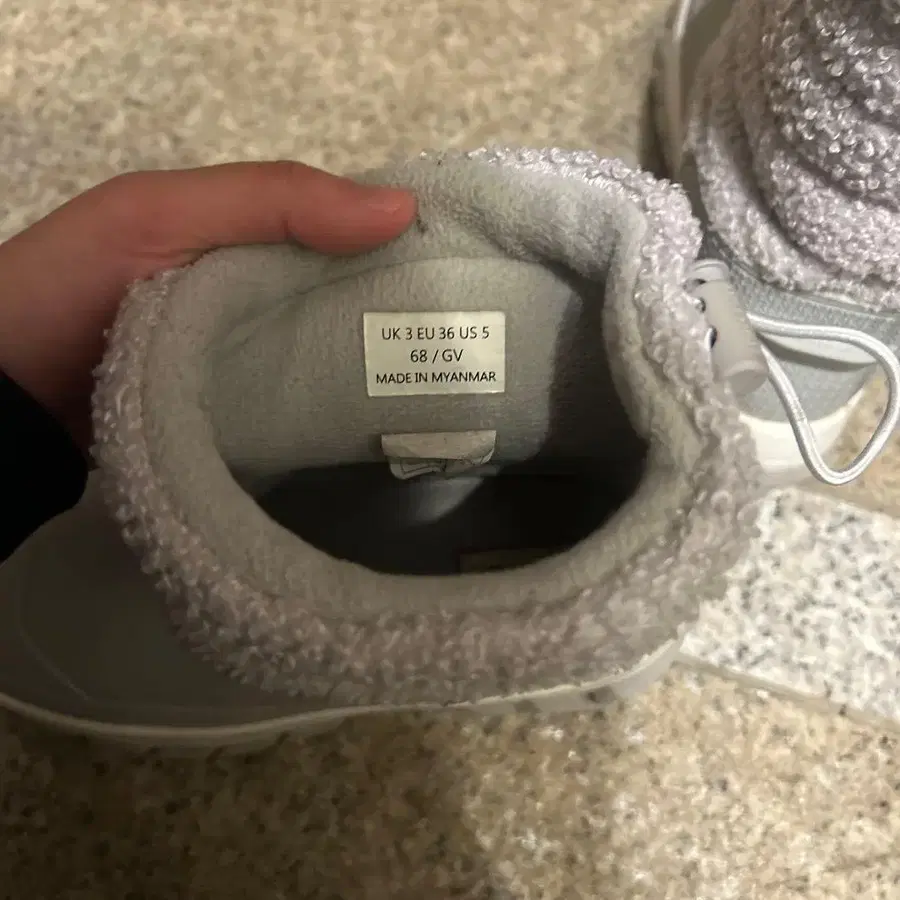 4번째 상품 이미지