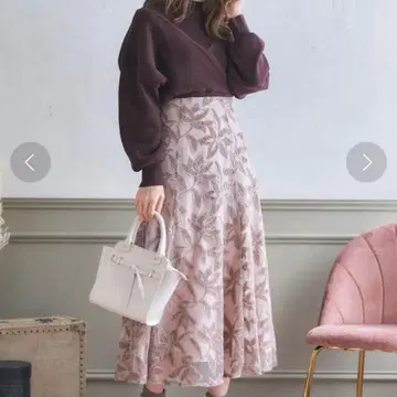 Noela 노엘라 자수 플라워 플레어 스커트 핑크