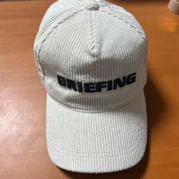 BRIEFING 코듀로이 캡 화이트