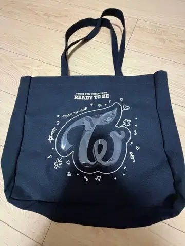 TWICE 토트백 이타백
