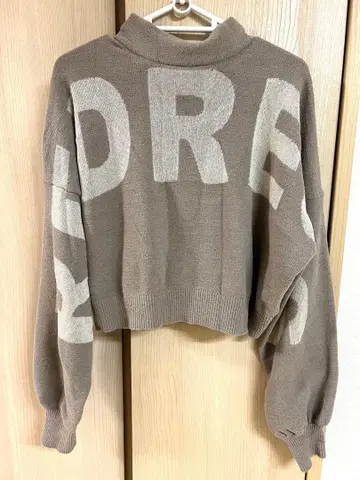 GYDA 제이다 로고 니트탑