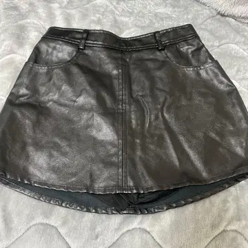 GYDA 블랙 가죽 미니 스커트 S