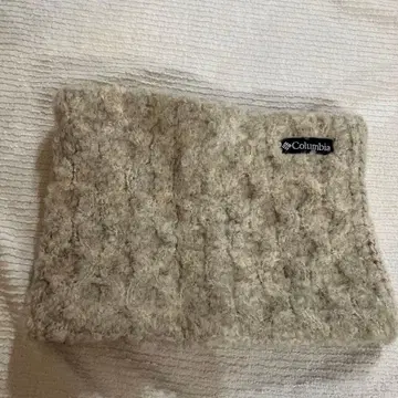 새상품 미사용 택 포함 컬럼비아 넥 워머 베이지 계열