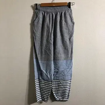 스트라이프 패턴 캐주얼 팬츠 M-L 사이즈