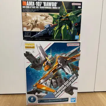 MG 큐리오스 건담 클리어 컬러 & HG 바우 양산형