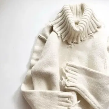 PERVERZE 울 100% 크러쉬 와이드 터틀넥 니트