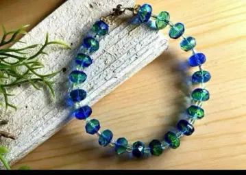 재입고 아름다운 블루그린 우라늄 유리 팔찌