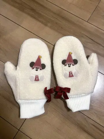 릴린린 벙어리장갑 장갑 2025