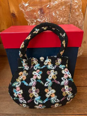 레어 손 자수 (이중 실) 핸드백