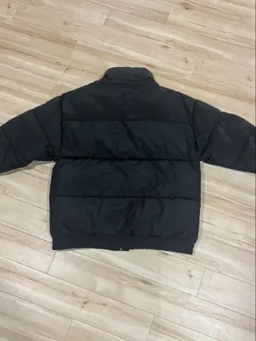 블랙 다운 자켓