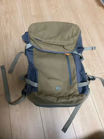 MAMMUT NEON CRAG 28 럭색