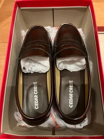 CEDAR CREST 브라운 로퍼
