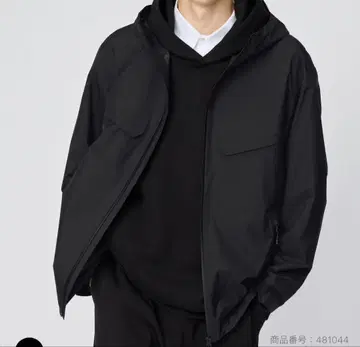 유니클로 C 블록 테크 후드티