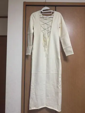 searoomlynn 백 오픈 레이스업 원피스