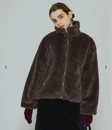 [ L 사이즈 ] coca 워셔블 인조 모피 스탠드 카라 블루종 브라운