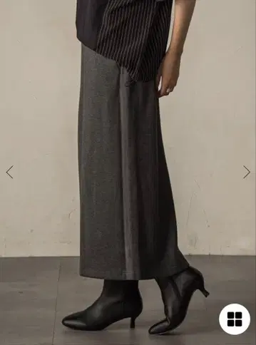 [ 메이슨 그레이 ] 타이트 스커트