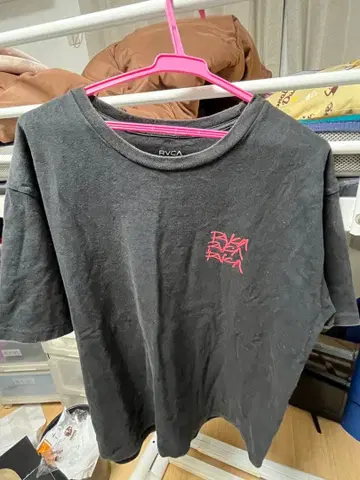 RVCA MINIM 블랙 T셔츠