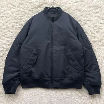 새상품급 UNIQLO MA-1 플라이트 나일론 자켓