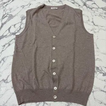 GranSasso 브라운 베스트