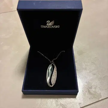 SWAROVSKI 스와로브스키 목걸이 대형 스와로