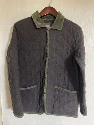 ROUGH TRADE 퀼팅 자켓 다크 브라운