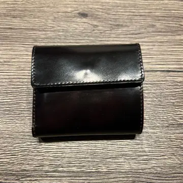 미사용 새상품급 3단 폴더형 지갑 컴팩트 지갑