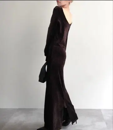 다크 브라운 벨로아 롱 원피스