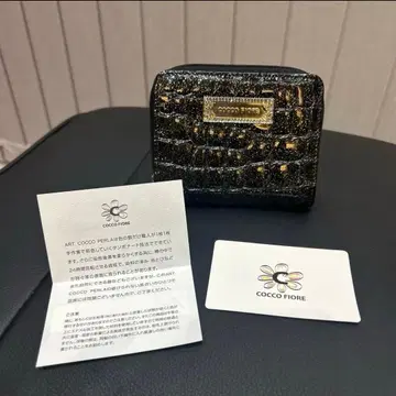 미사용 새상품 코코 피오레 지갑