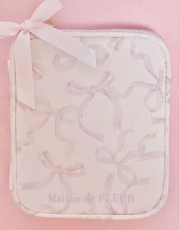 온라인 한정판 Maison de FLEUR 리본 멀티 케이스
