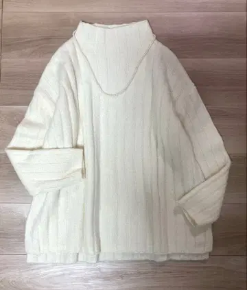 미사용 새상품 언타이틀 23AW 와이드 리브 모크넥 니트 2