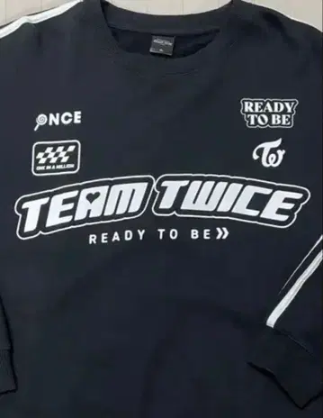 TWICE READY TO BE XL 맨투맨 스웨트 BLACK