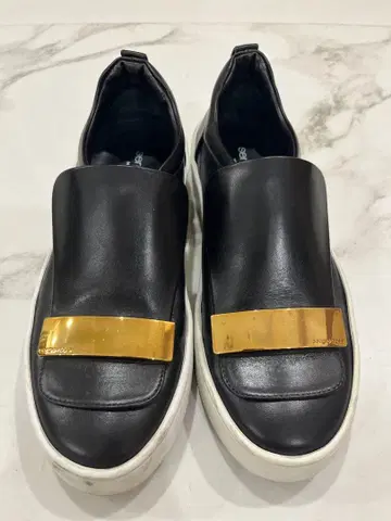 세르지오 로시 Sir1 블랙 슬립온