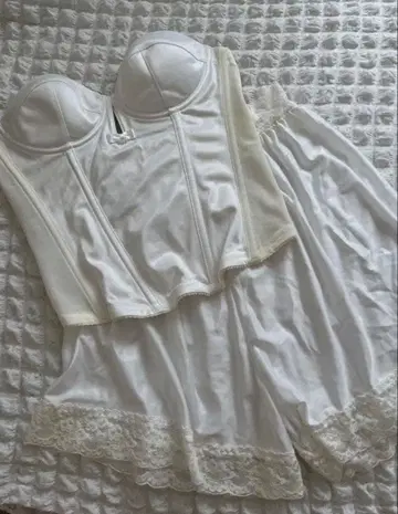 브라이덜 블루 B70 화이트