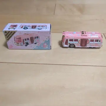 타카라토미 토미카 디즈니 리조트 크루저 SakuraSway