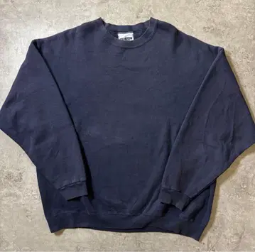 네이비 크루넥 맨투맨