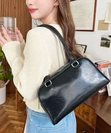 moment+ / 롱 핸들 보스턴 백