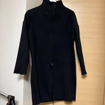 [ 미사용 새상품 ] ONEbyOURET 블랙 하이넥 스텐카라 코트