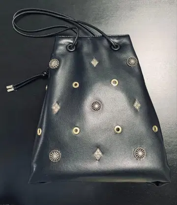 미사용품 유나이티드 애로우즈 그린 라벨 스터드 드로스트 백