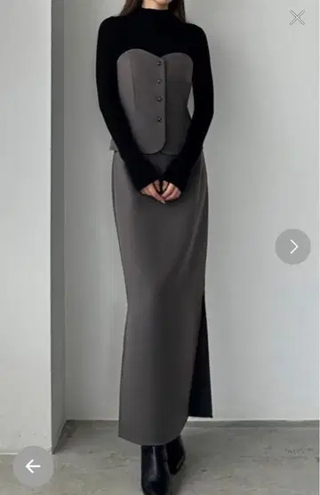 Louere 스커트 셋업