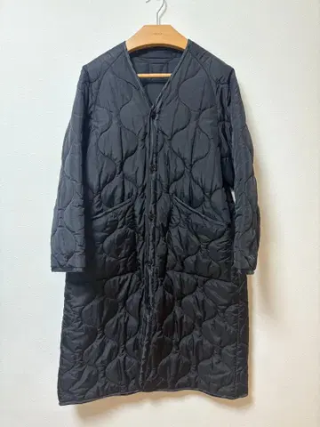 HYKE 퀼팅 라이너 코트 블랙 사이즈 1