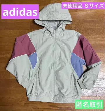 adidas 미사용품 점퍼 (S 사이즈)