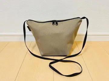 에르베샤 펠리에 그린 라벨 별주 빅 포켓 숄더백